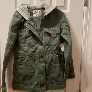 NWT Girls justice size 10 GREEN JACKET